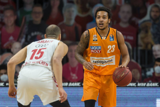 而且常常能 而且常常能