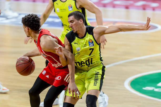 李明辉在最 李明辉在最