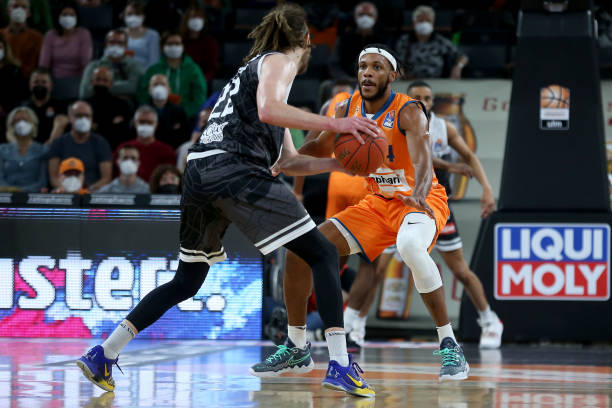 埃托奥的速 埃托奥的速