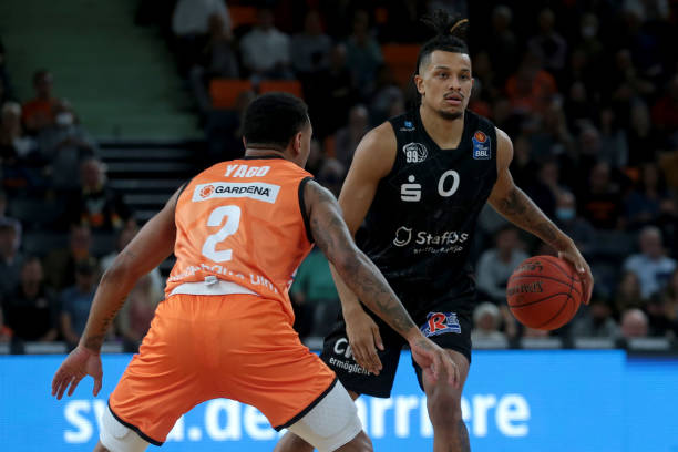 他们的合作 他们的合作