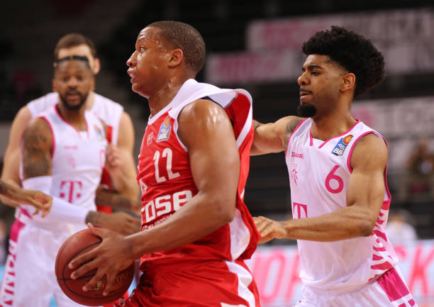 稳定且球队 稳定且球队